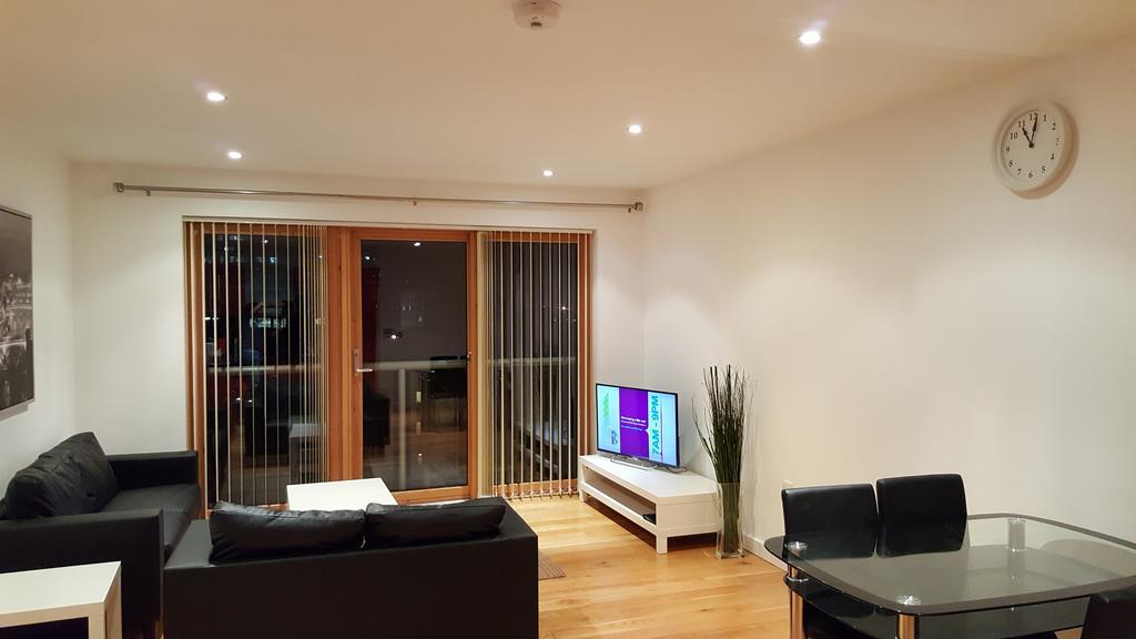 East Croydon Apartments - Just 3 Mins Walk To East Croydon Station 외부 사진