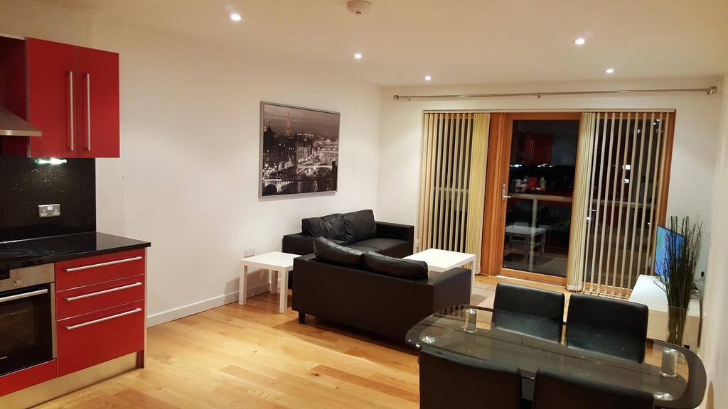 East Croydon Apartments - Just 3 Mins Walk To East Croydon Station 외부 사진