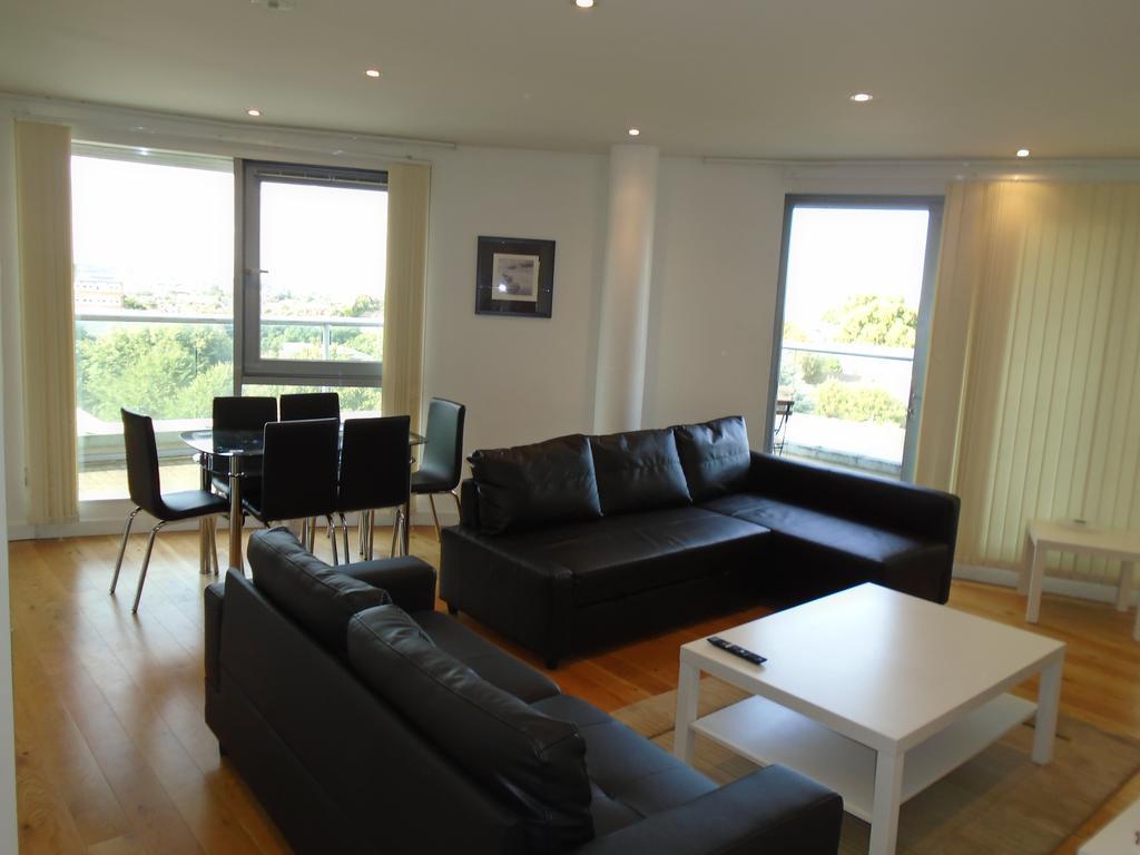 East Croydon Apartments - Just 3 Mins Walk To East Croydon Station 외부 사진