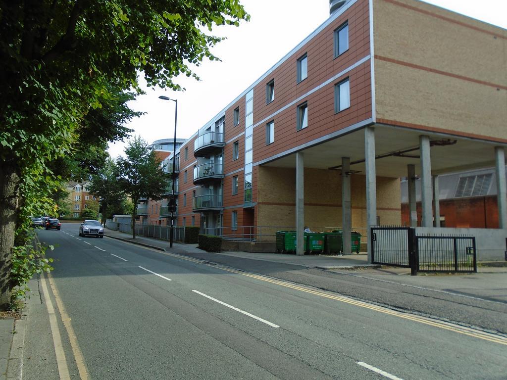 East Croydon Apartments - Just 3 Mins Walk To East Croydon Station 외부 사진