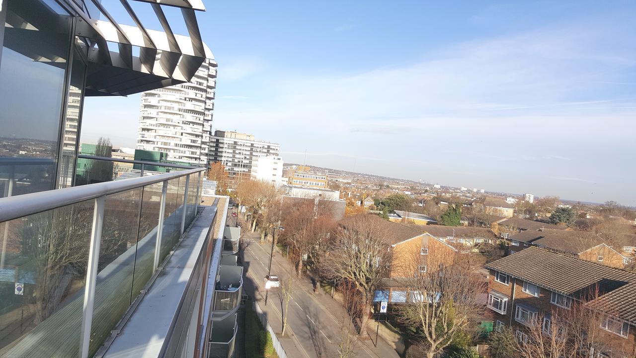 East Croydon Apartments - Just 3 Mins Walk To East Croydon Station 외부 사진