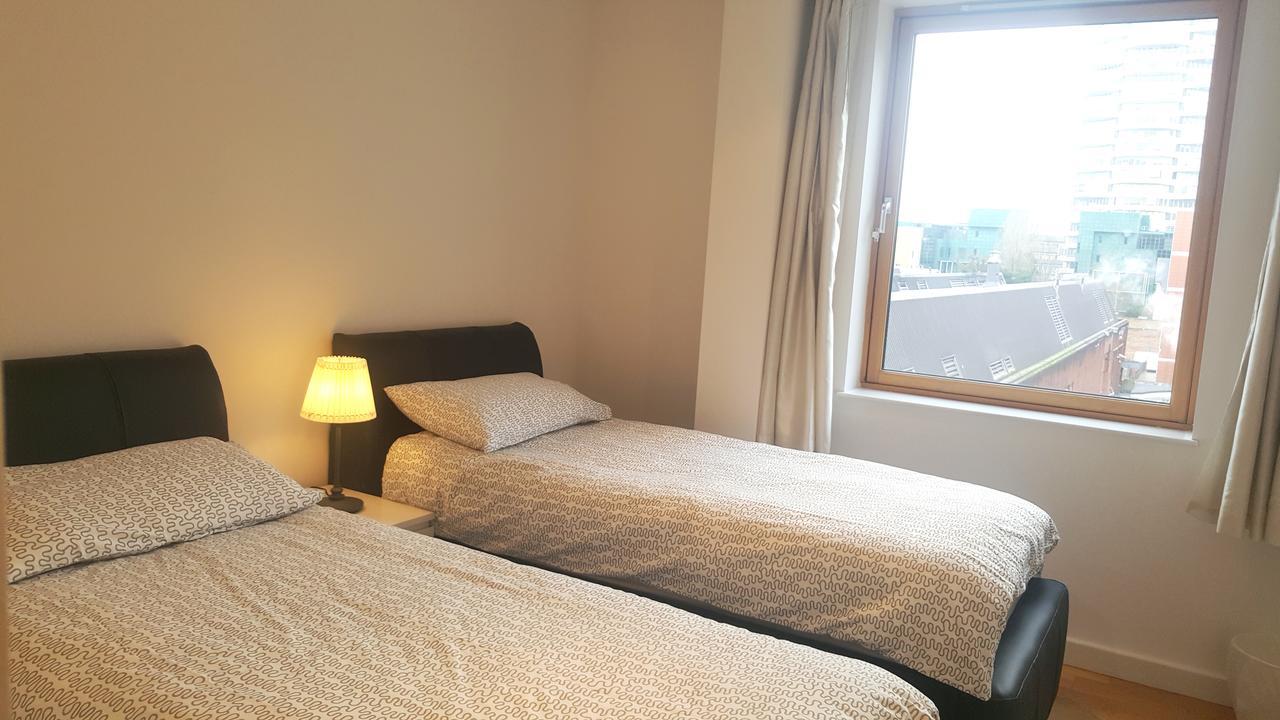 East Croydon Apartments - Just 3 Mins Walk To East Croydon Station 객실 사진