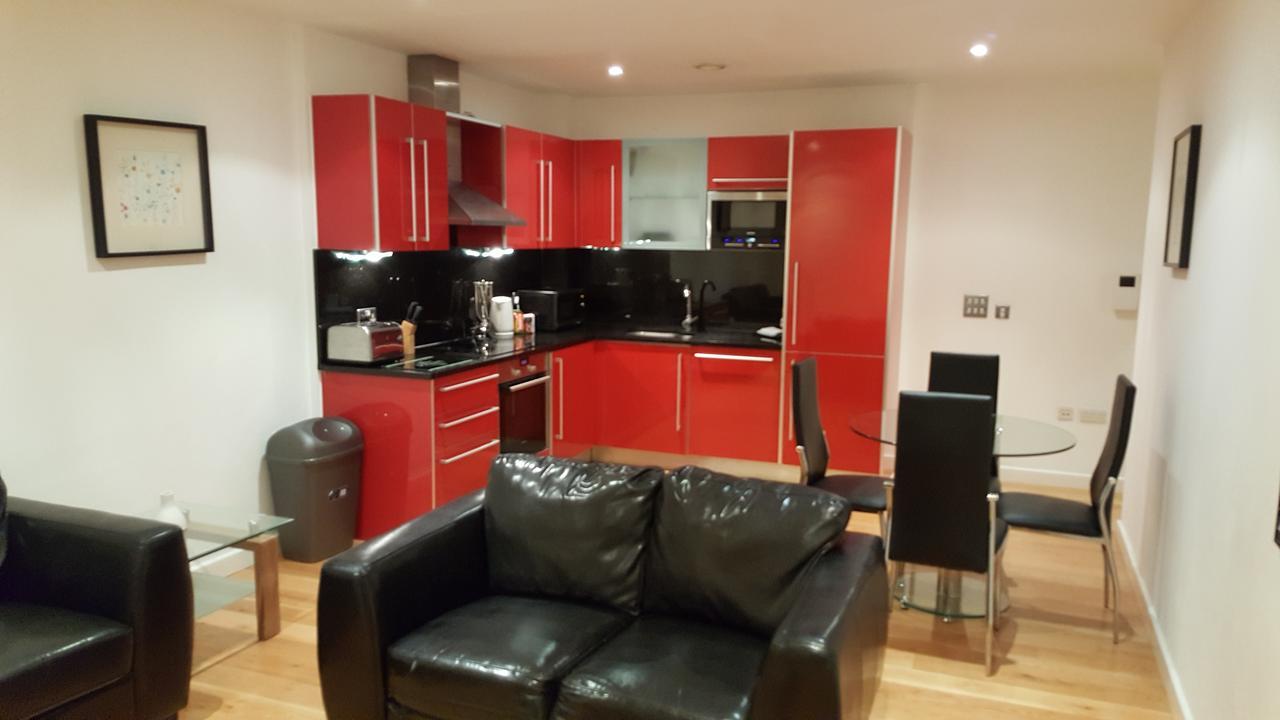 East Croydon Apartments - Just 3 Mins Walk To East Croydon Station 객실 사진
