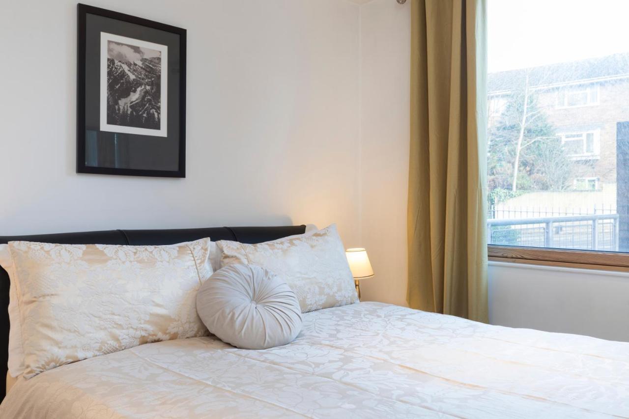 East Croydon Apartments - Just 3 Mins Walk To East Croydon Station 외부 사진