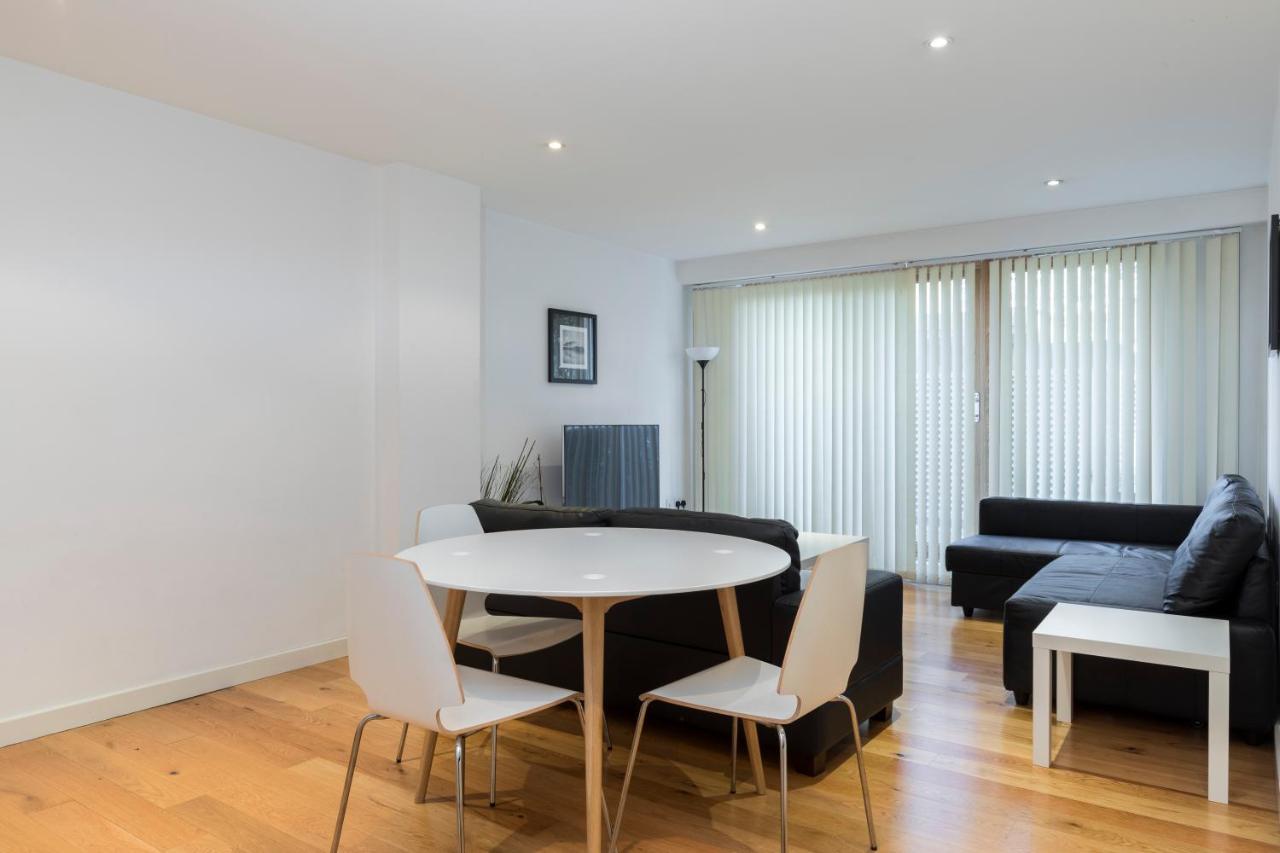 East Croydon Apartments - Just 3 Mins Walk To East Croydon Station 외부 사진
