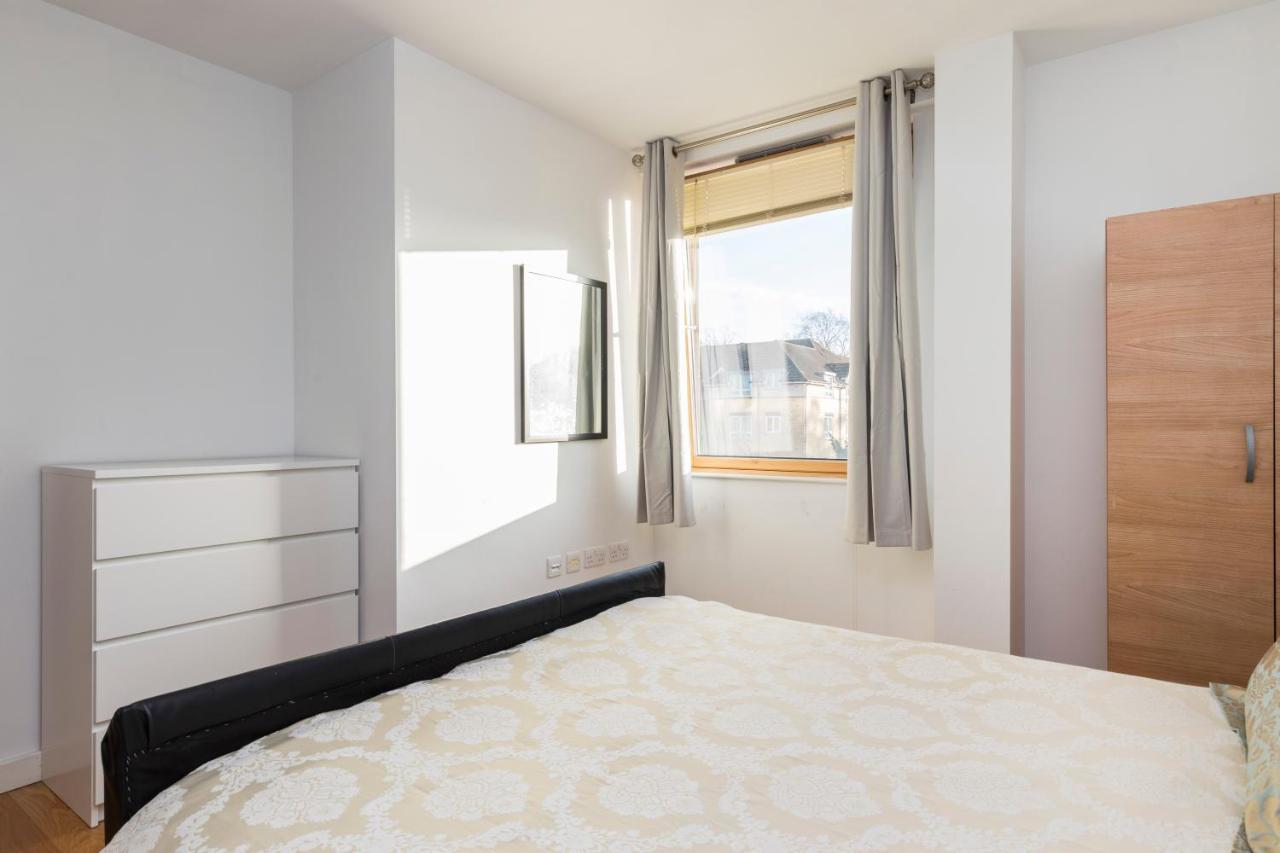 East Croydon Apartments - Just 3 Mins Walk To East Croydon Station 외부 사진