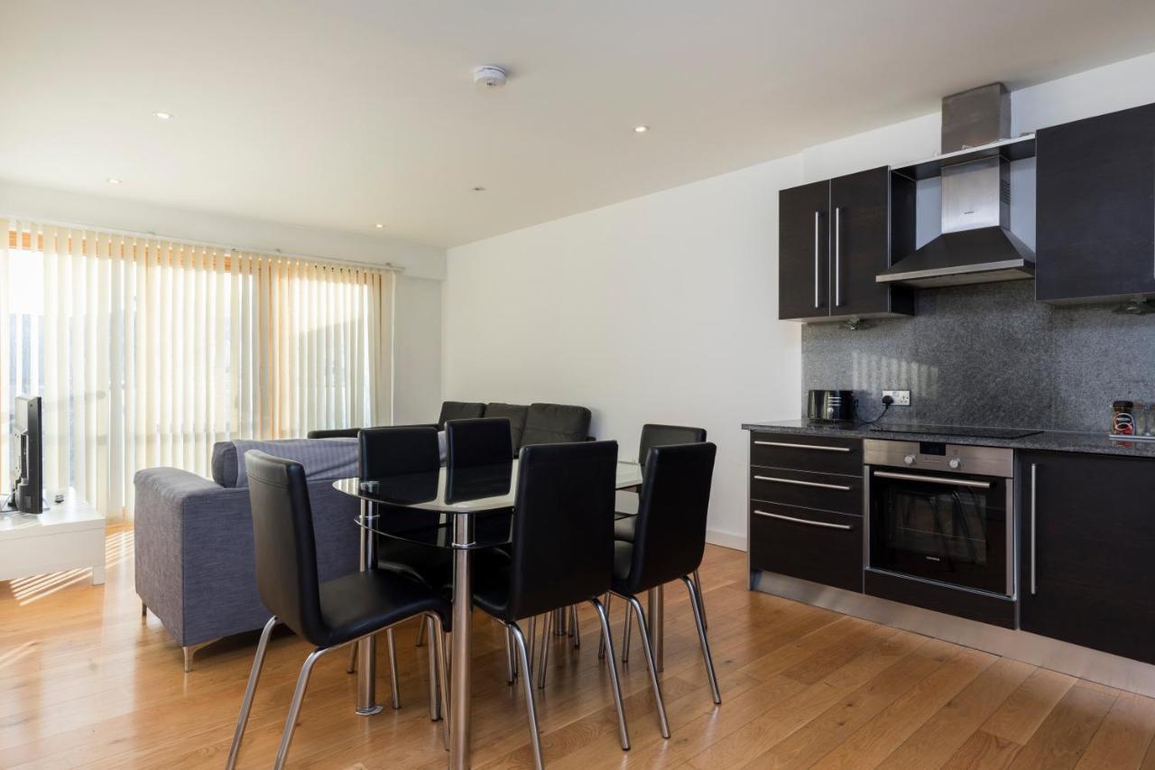 East Croydon Apartments - Just 3 Mins Walk To East Croydon Station 외부 사진
