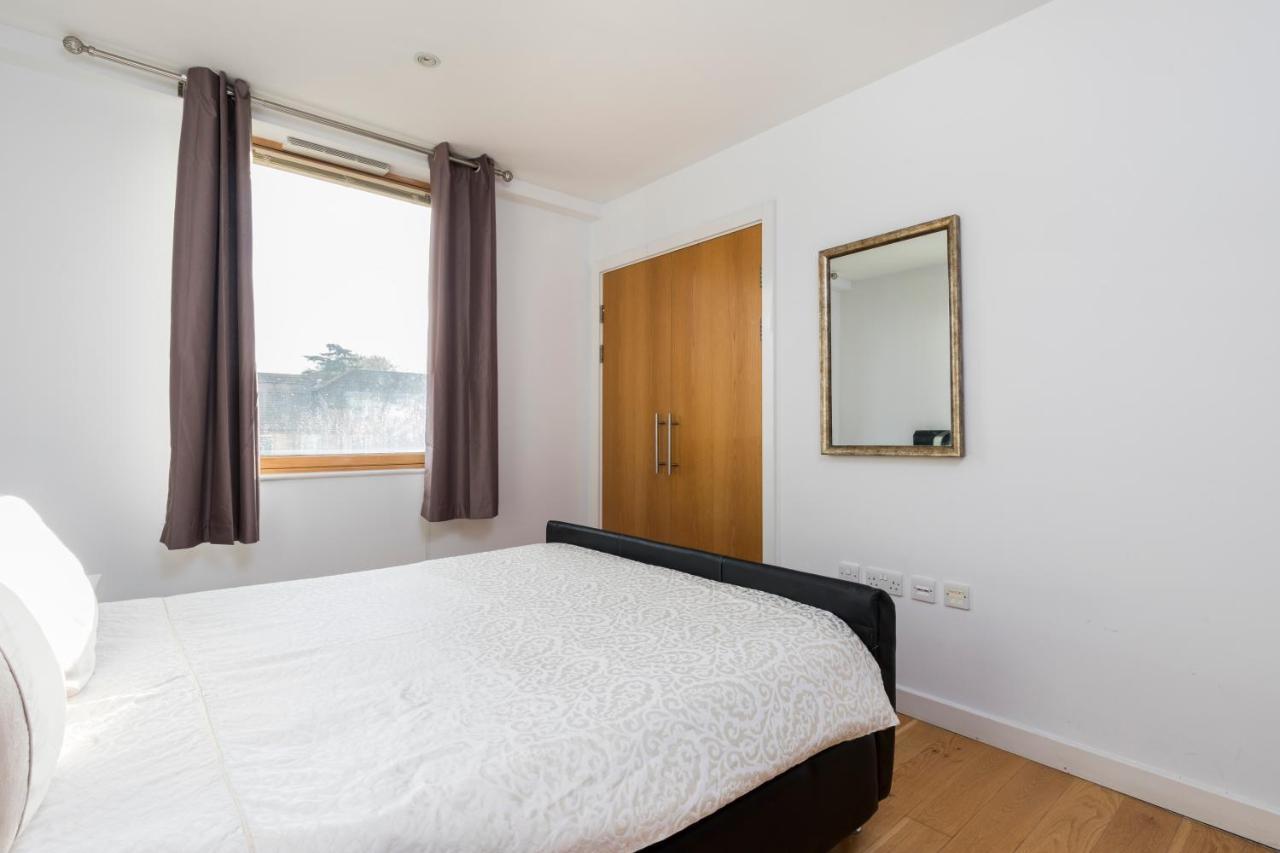 East Croydon Apartments - Just 3 Mins Walk To East Croydon Station 외부 사진